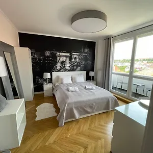 Budacastle Panoramic Luxurious Family Apt, Free Parking Included , Budapest Hungary