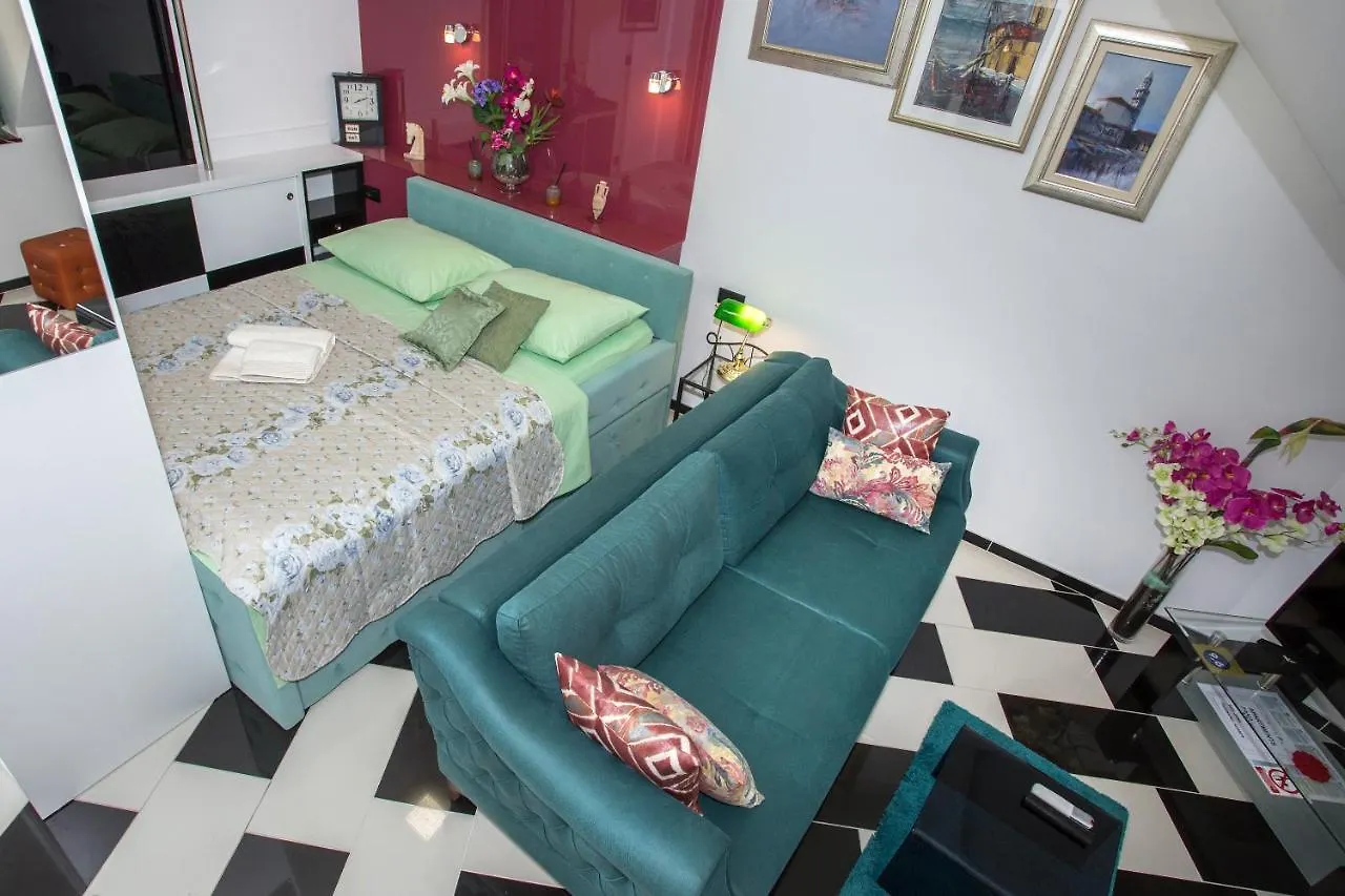 Zana Luxury Studios Split Center 0*,  Croatie
